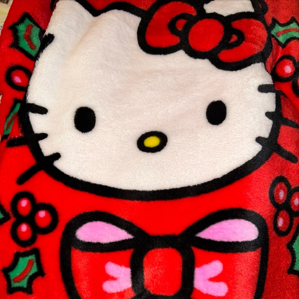 Hello Kitty Christmas Blanket